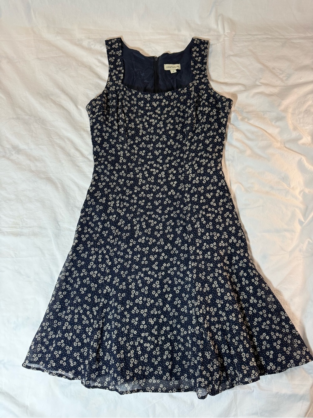 Ann Taylor Navy and White Floral Sleeveless Midi Dress